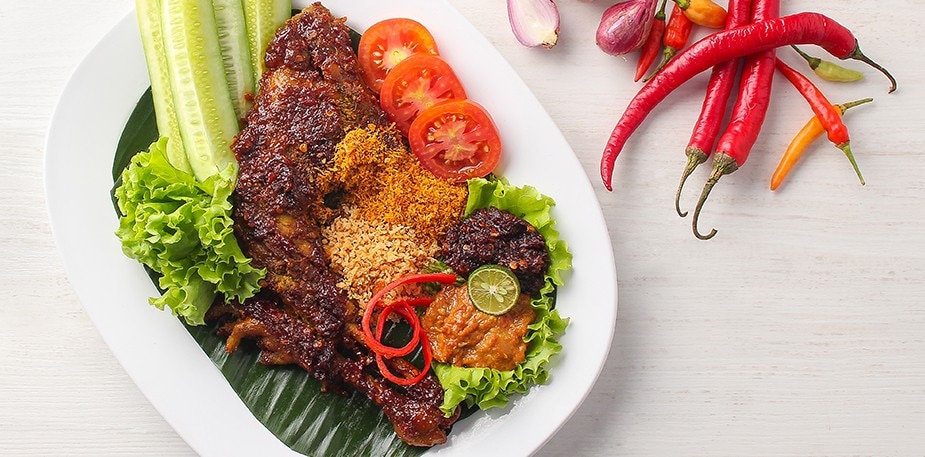 Dari Direktur Teknologi Informasi Ke Ayam Bakar